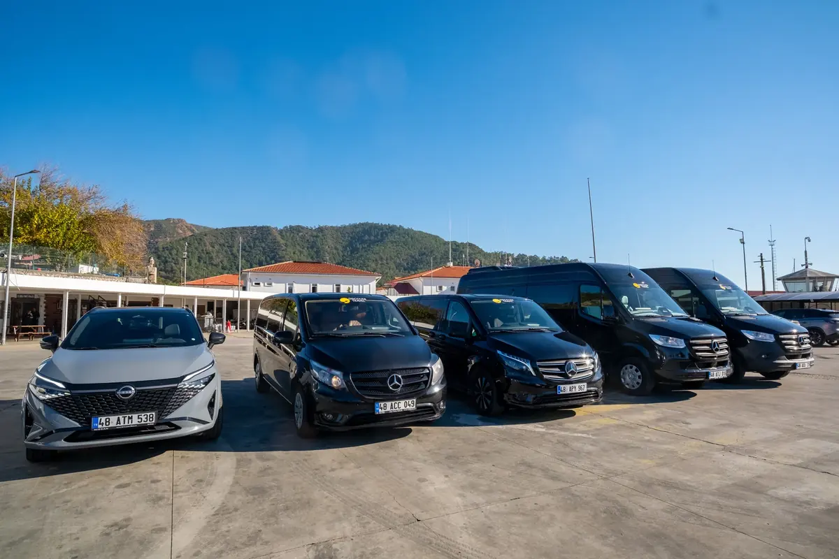 Discover Travel Marmaris airport transfer fleet